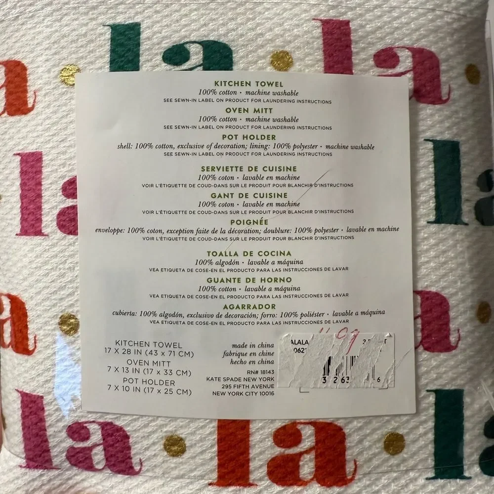 NWT Kate Spade Christmas Kitchen Set Oven Mits and Towel Fa La La